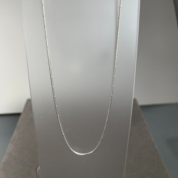 NEW 16" Real Solid Silver (not plated) Diamond Cut Snake Chain - Picture 6 of 7
